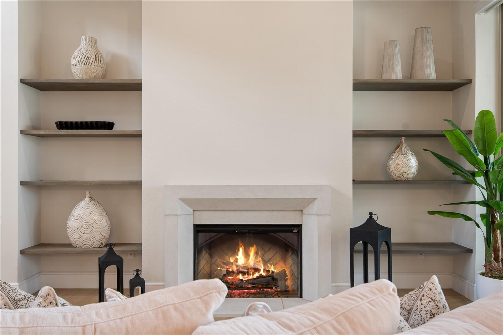 15681 PANTHER LAKE DR