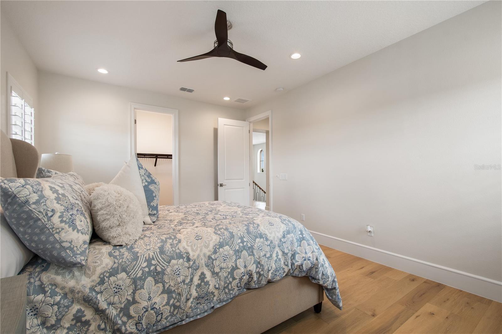 15681 PANTHER LAKE DR