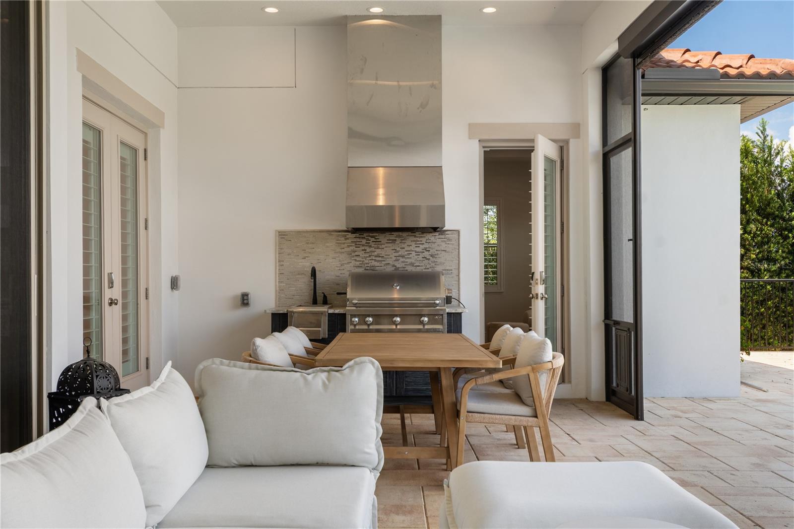 15681 PANTHER LAKE DR