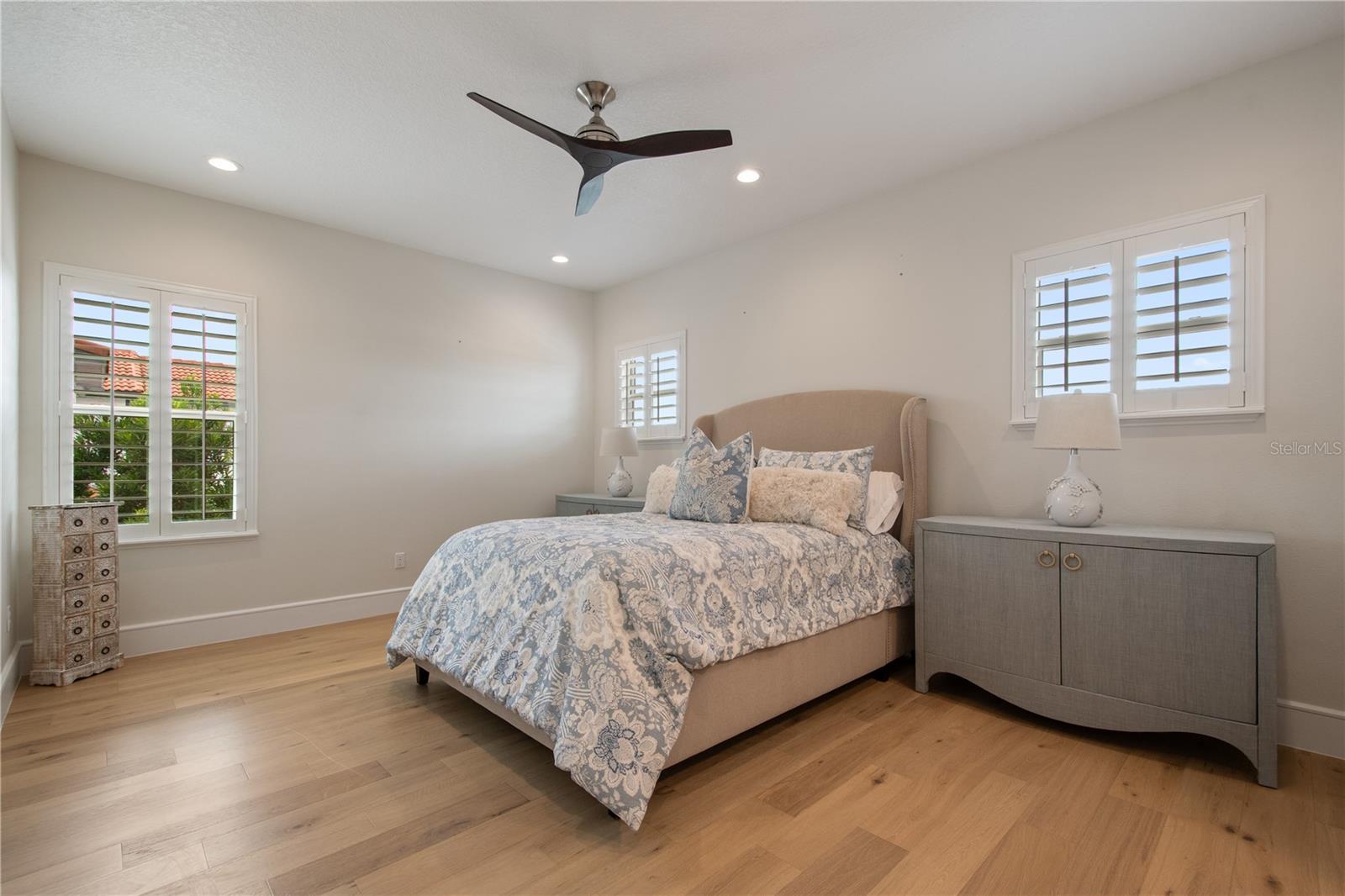 15681 PANTHER LAKE DR