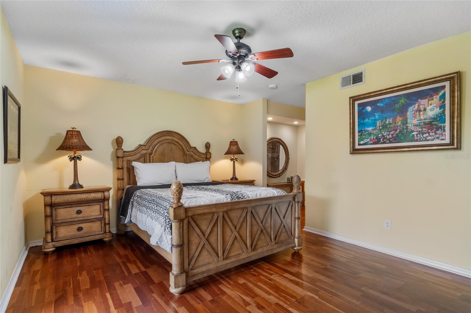 1055 KENSINGTON PARK DR #317