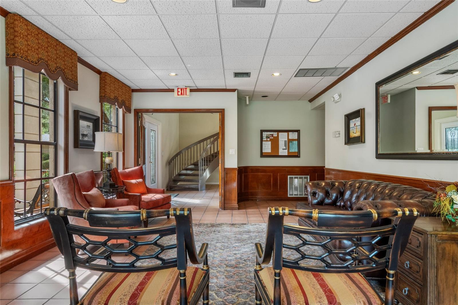 1055 KENSINGTON PARK DR #317