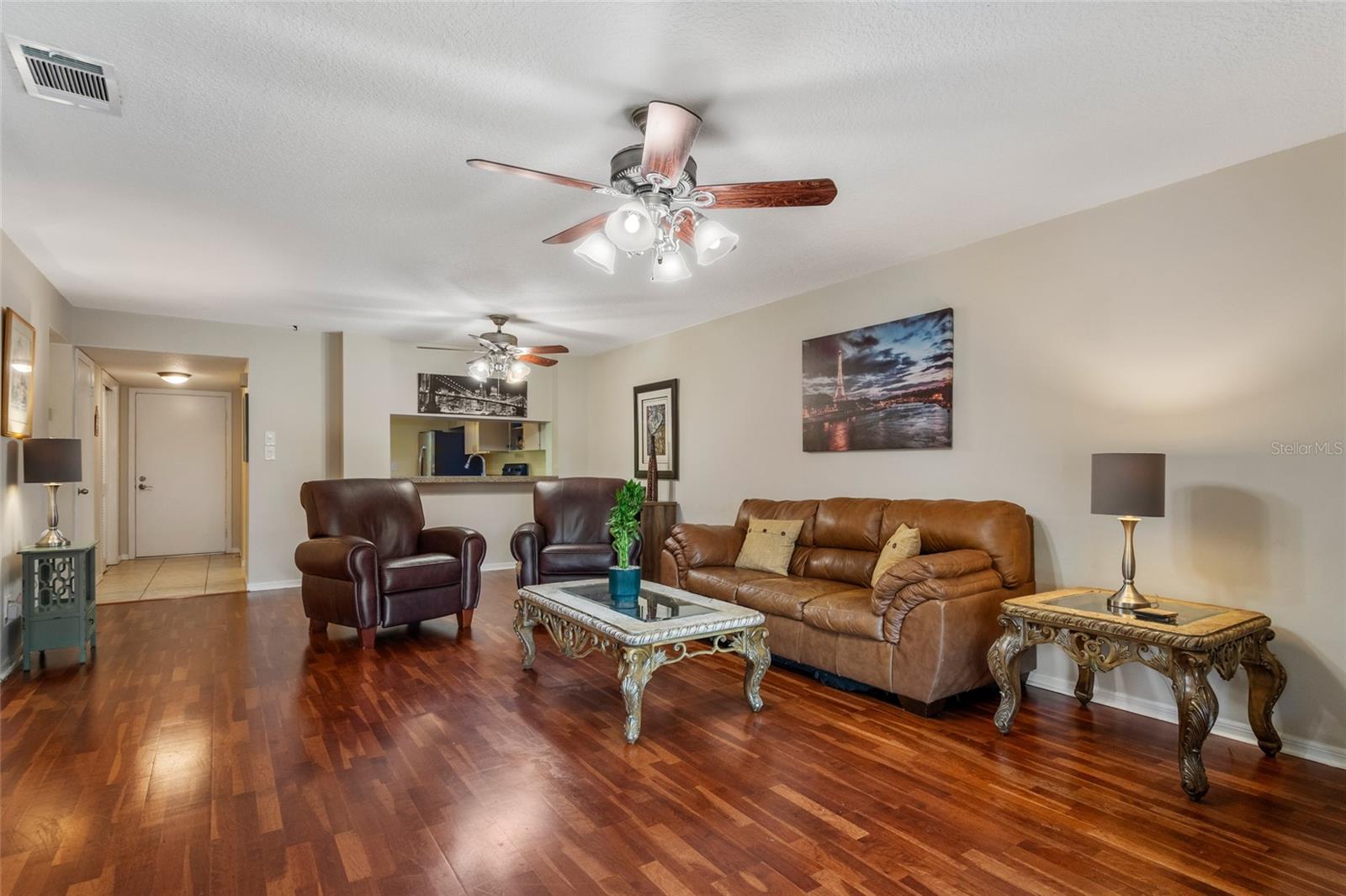 1055 KENSINGTON PARK DR #317