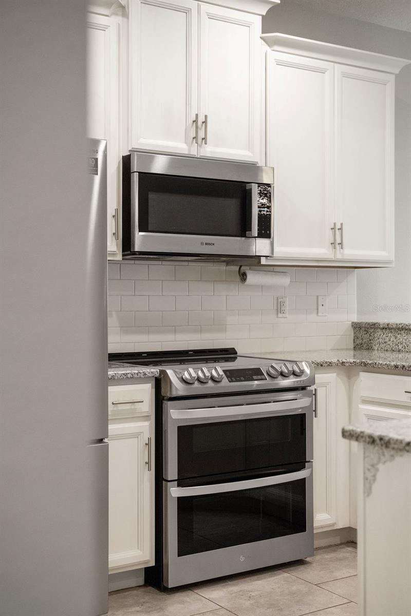 3543 FAIRWATERS CT #B