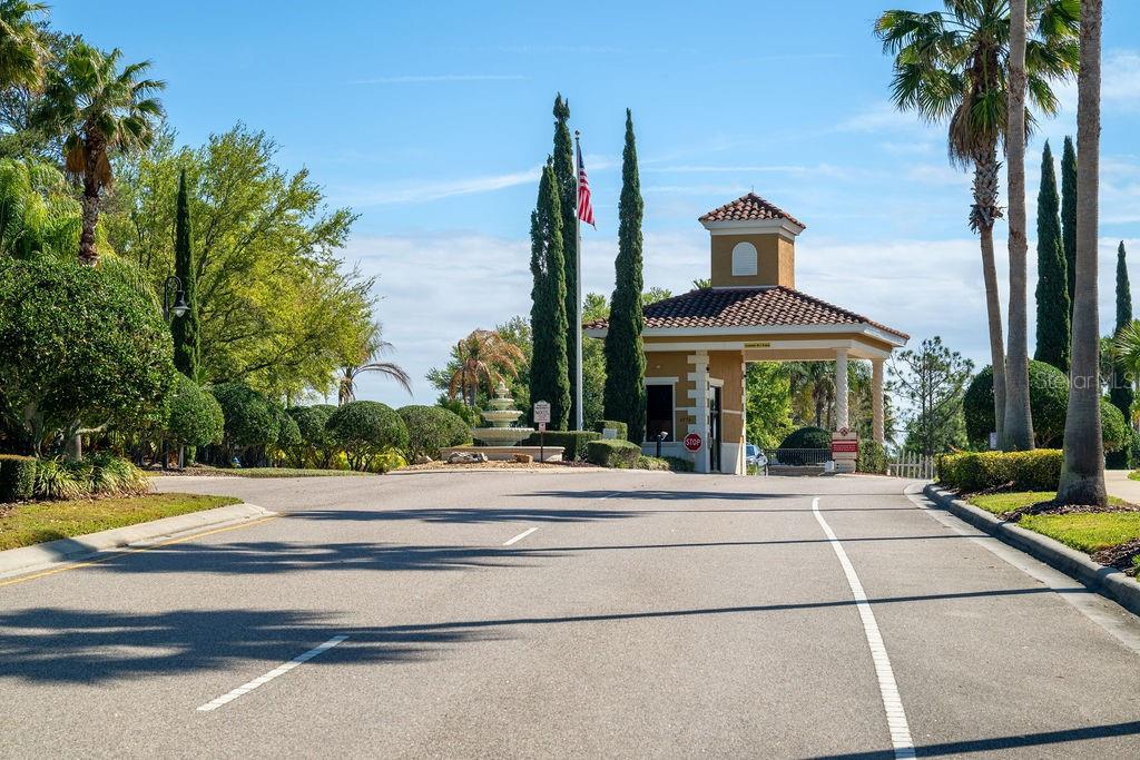 3543 FAIRWATERS CT #B