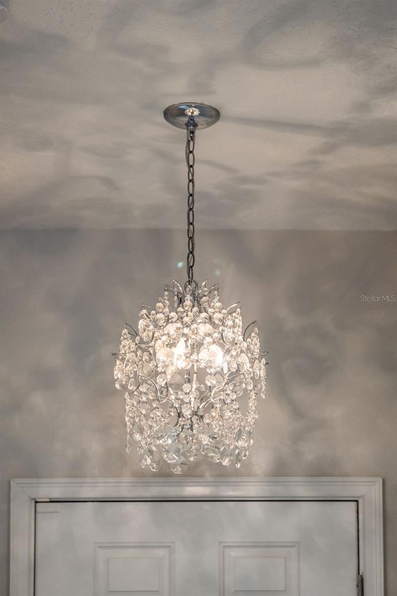 3543 FAIRWATERS CT #B