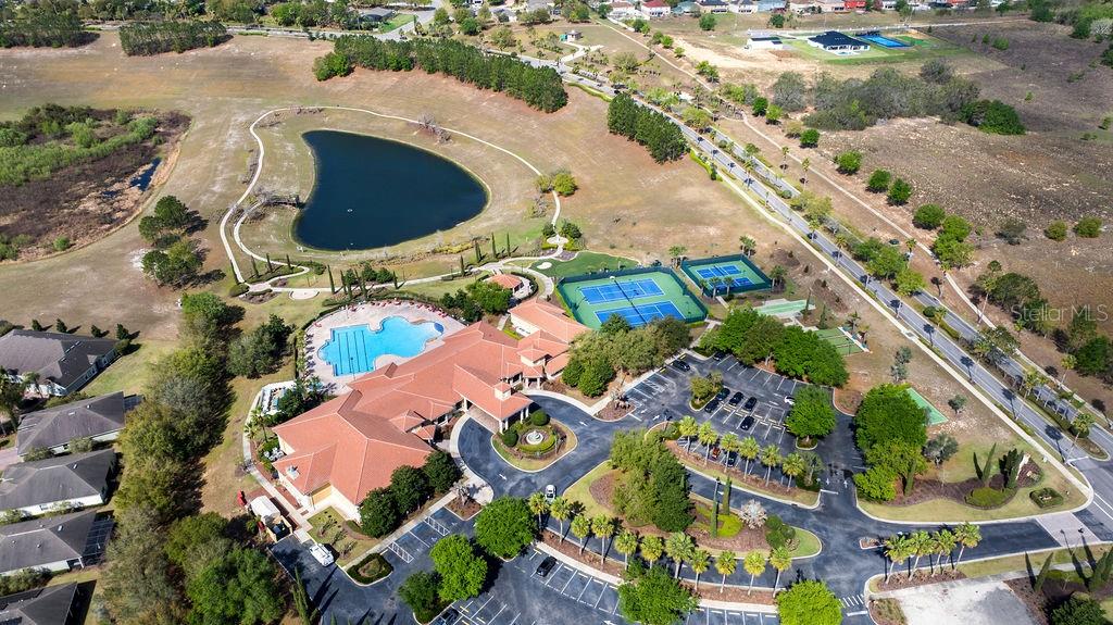 3543 FAIRWATERS CT #B