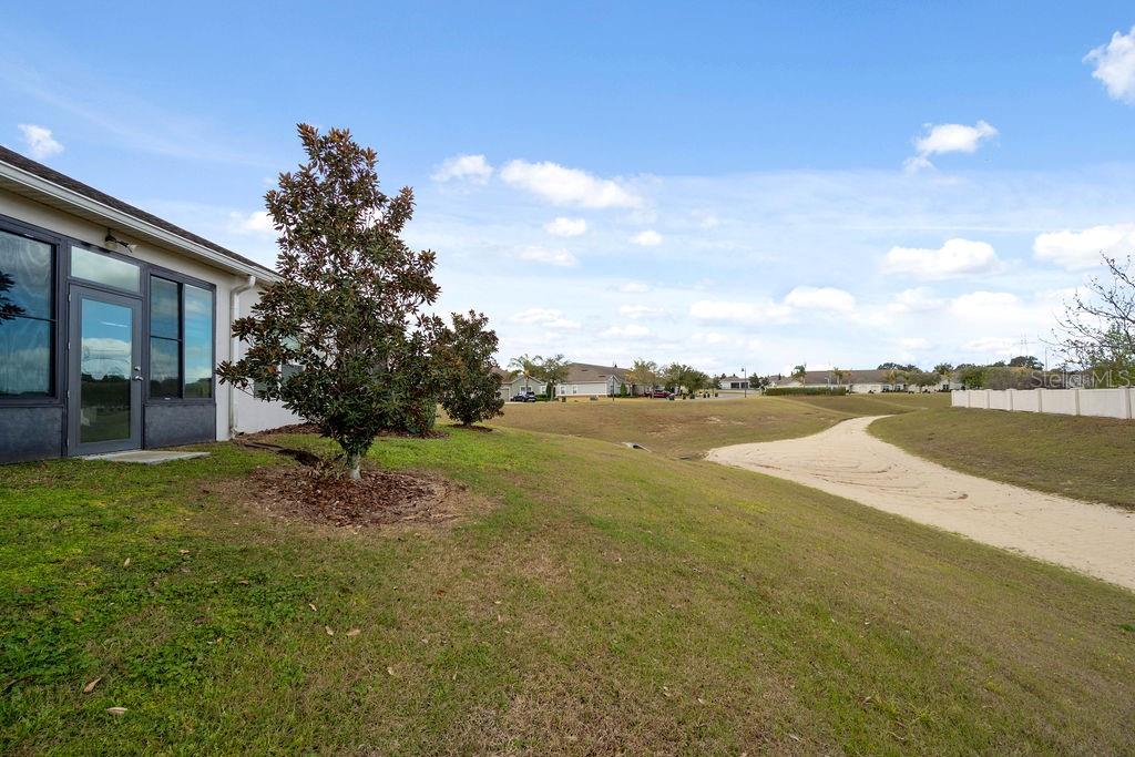 3543 FAIRWATERS CT #B