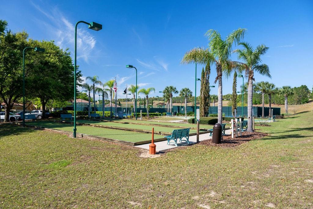 3543 FAIRWATERS CT #B