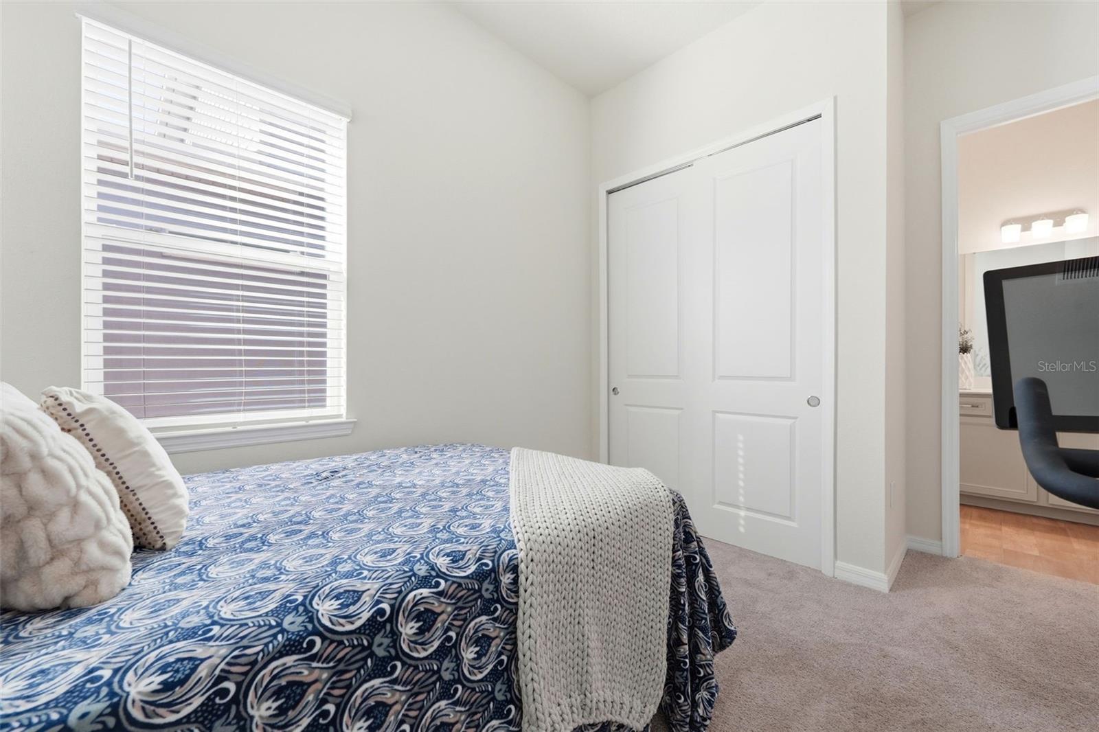 10325 PARKVIEW RESERVE LN