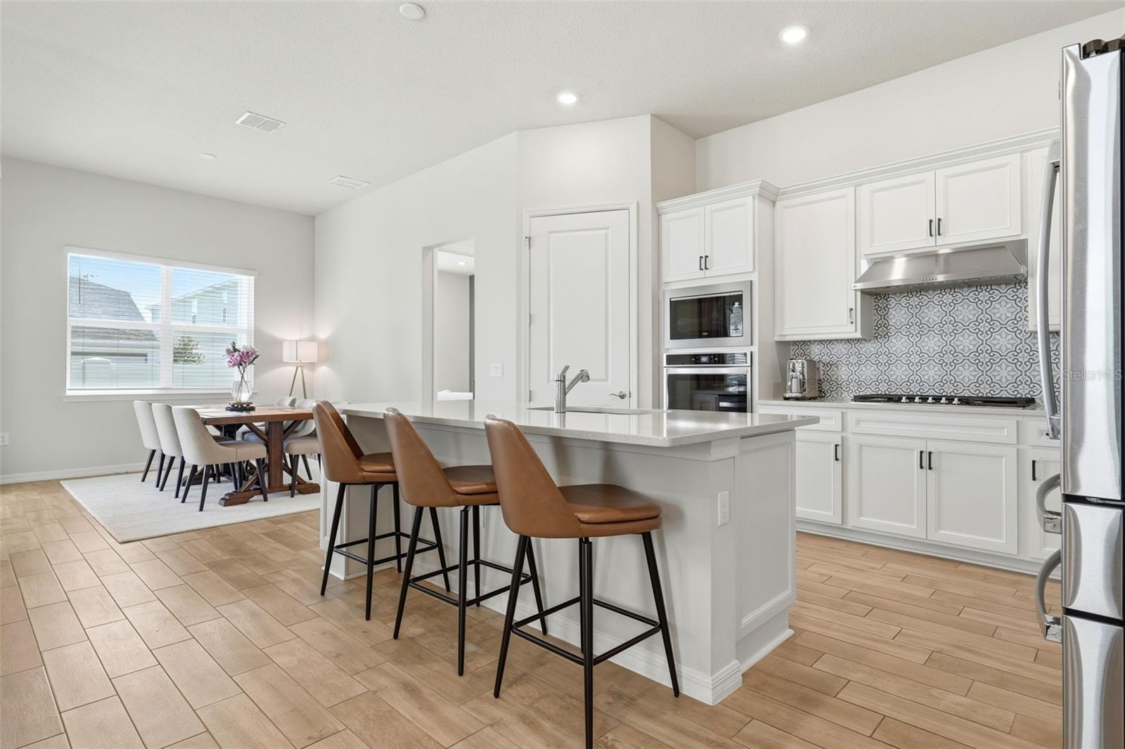10325 PARKVIEW RESERVE LN