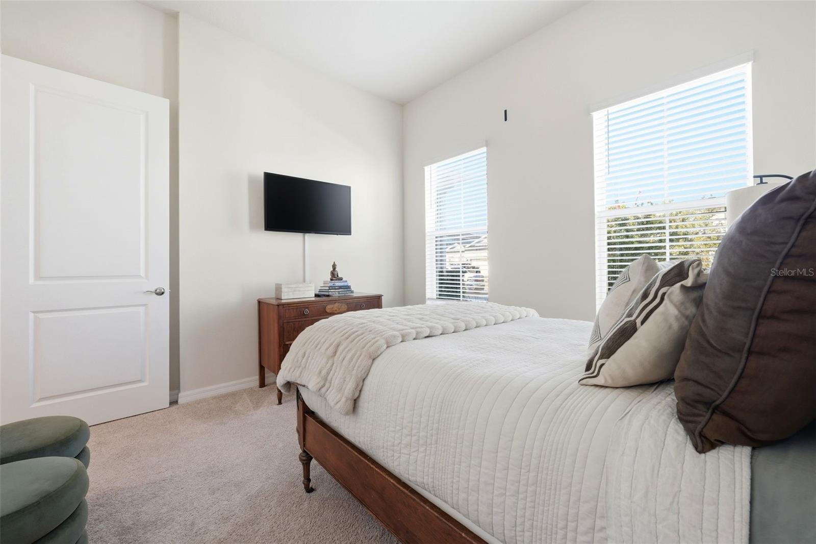 10325 PARKVIEW RESERVE LN