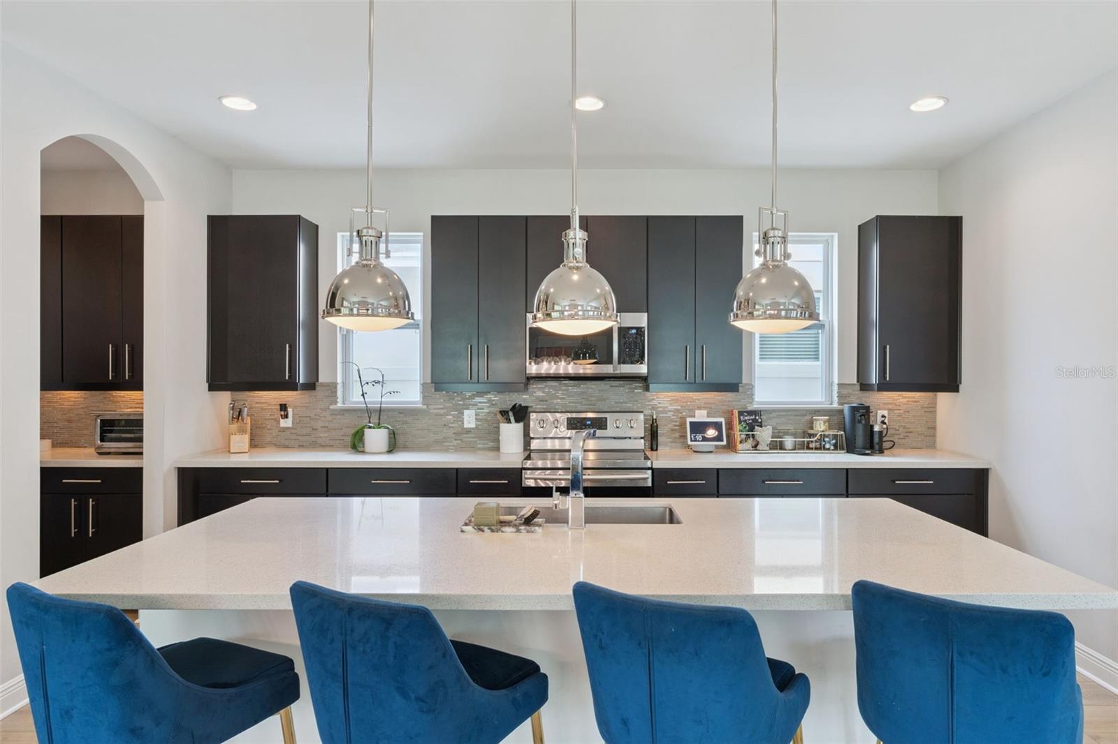 7271 SUNNY MEADOW ALY