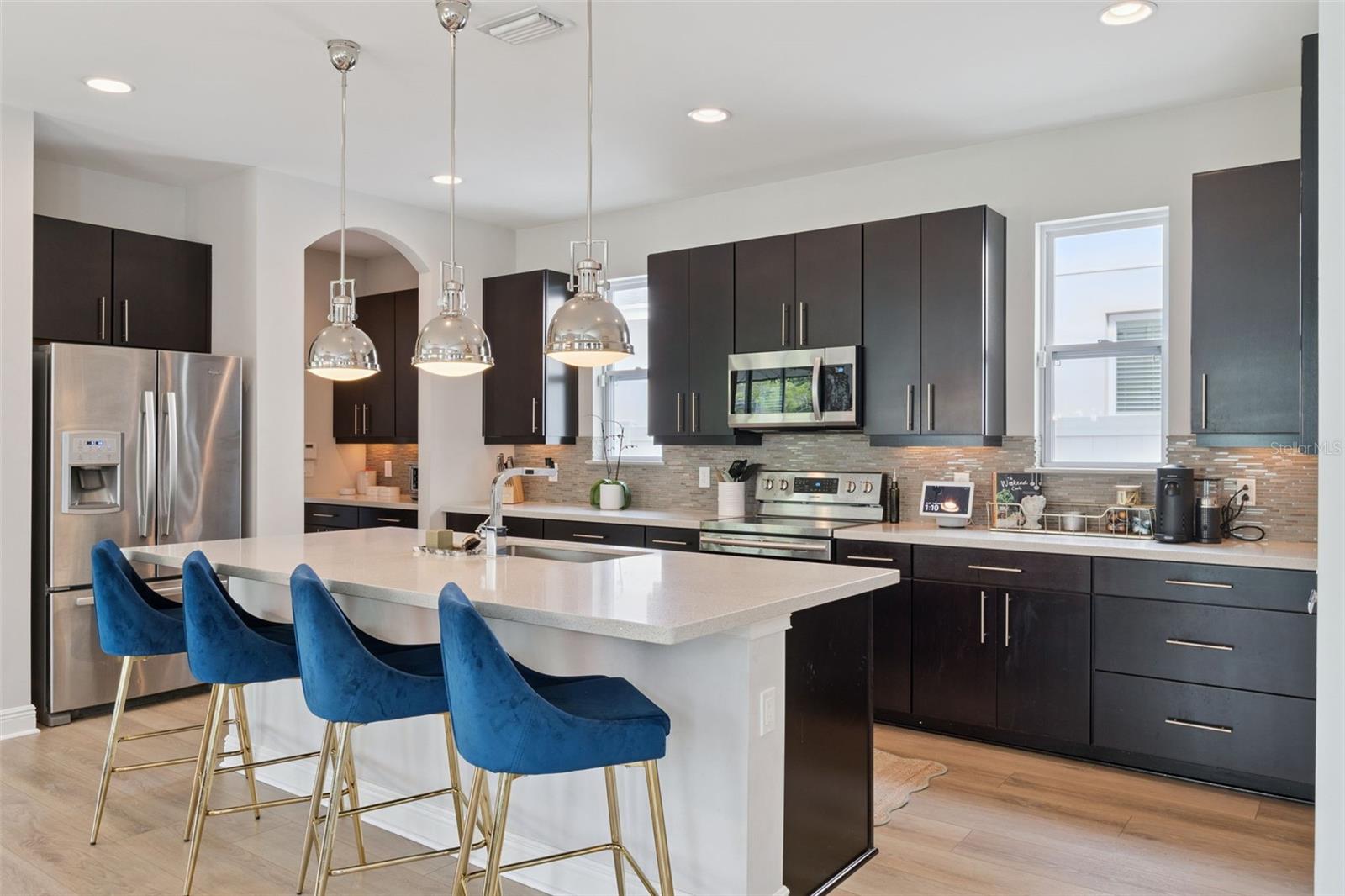 7271 SUNNY MEADOW ALY