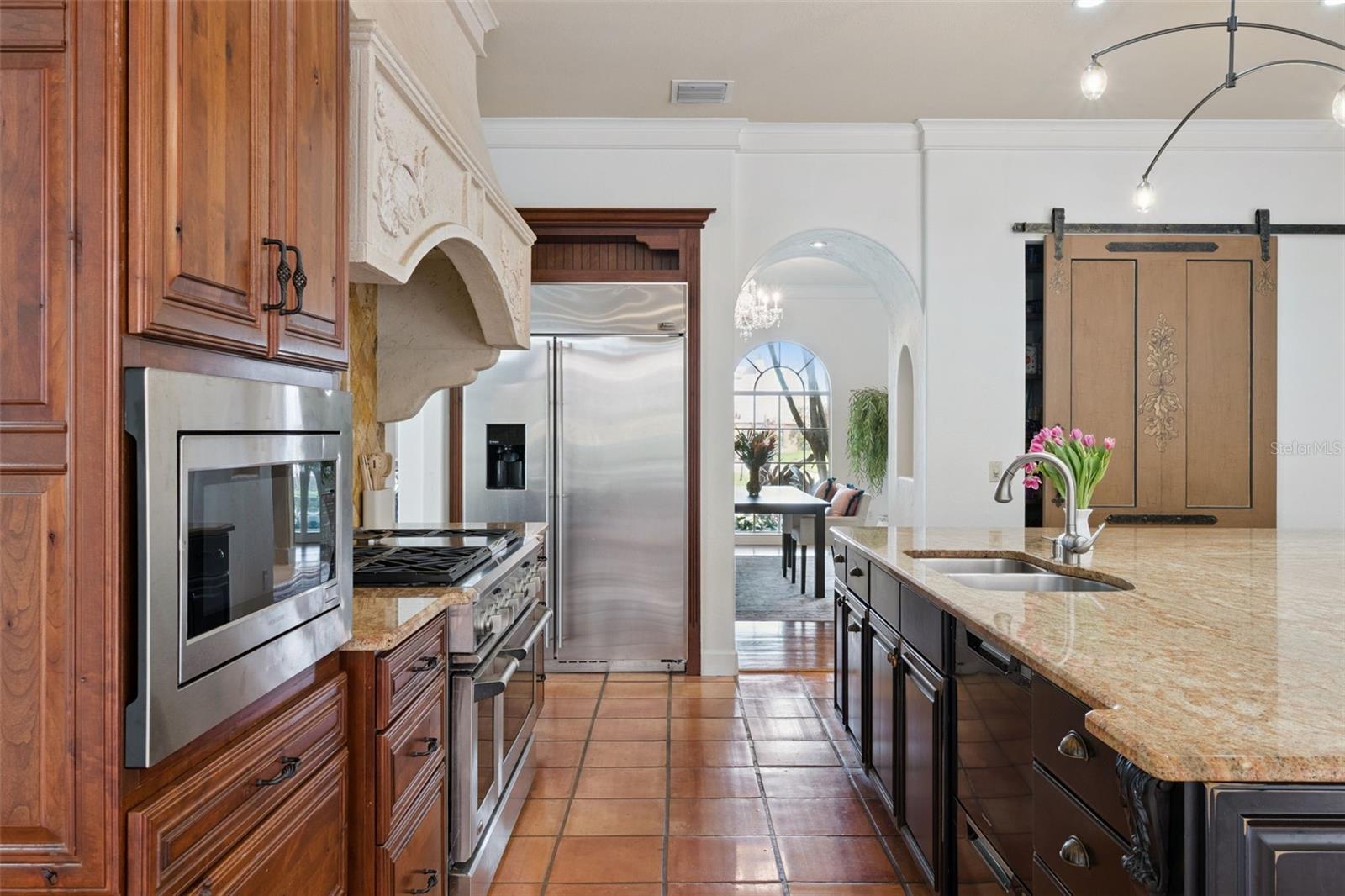 3130 BUTLER BAY DR N