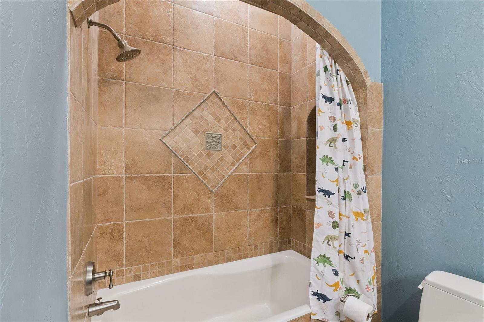 3130 BUTLER BAY DR N