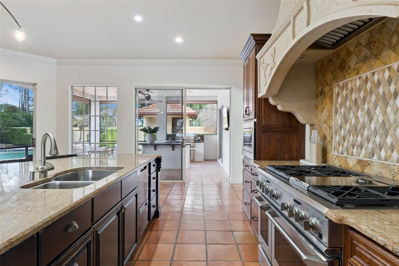 3130 BUTLER BAY DR N