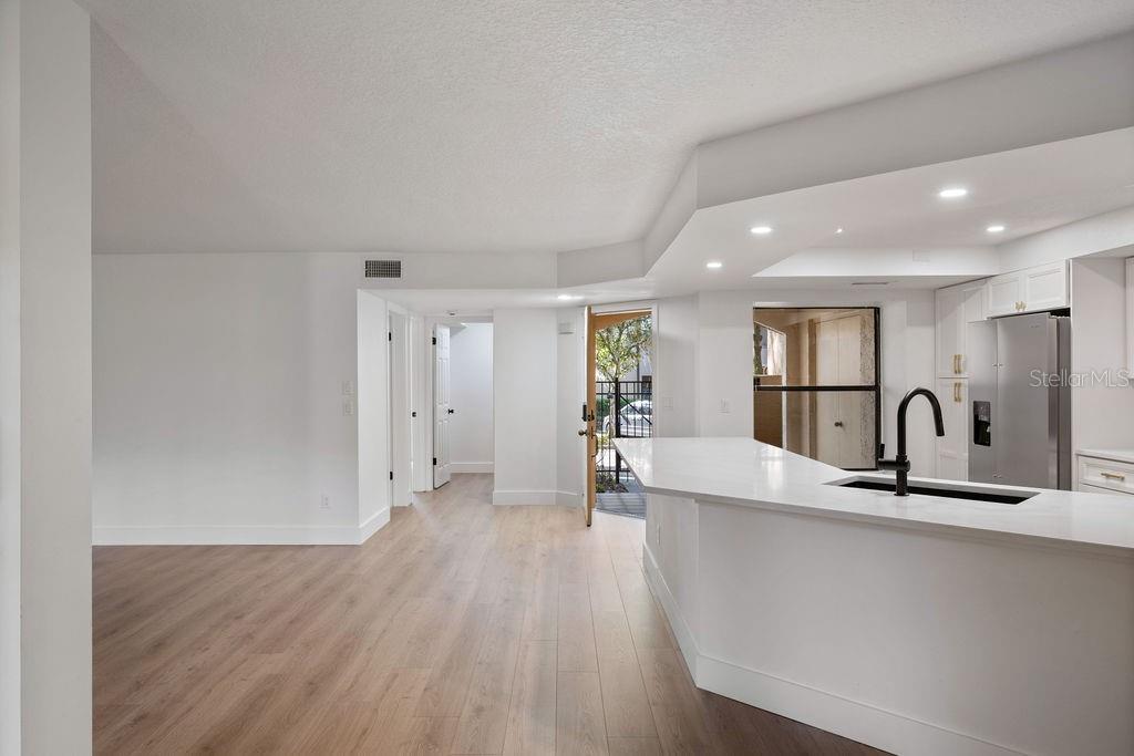 1215 SALERNO CT #1215