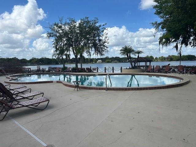 1215 SALERNO CT #1215