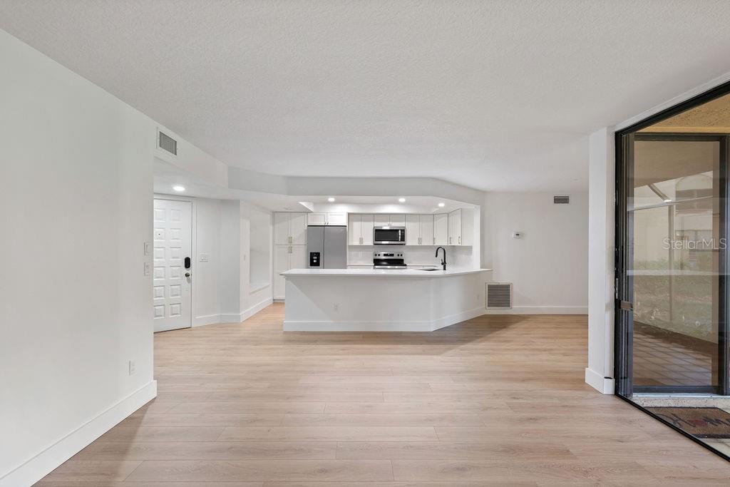 1215 SALERNO CT #1215