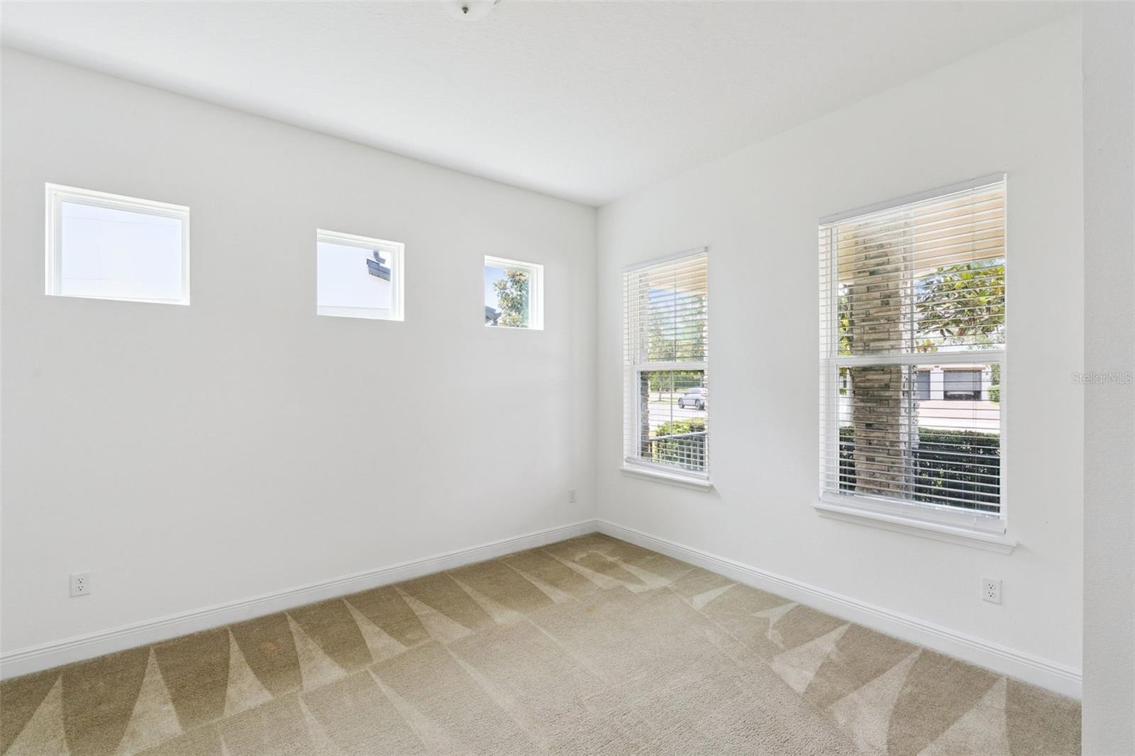 7530 ALPINE BUTTERFLY LN