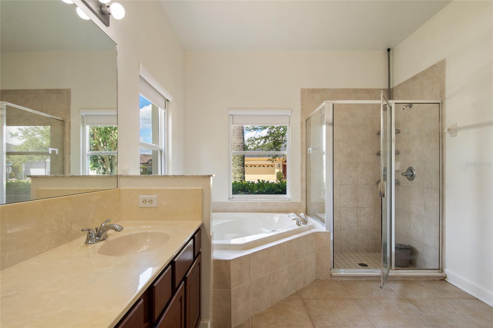 14004 KESTREL DR