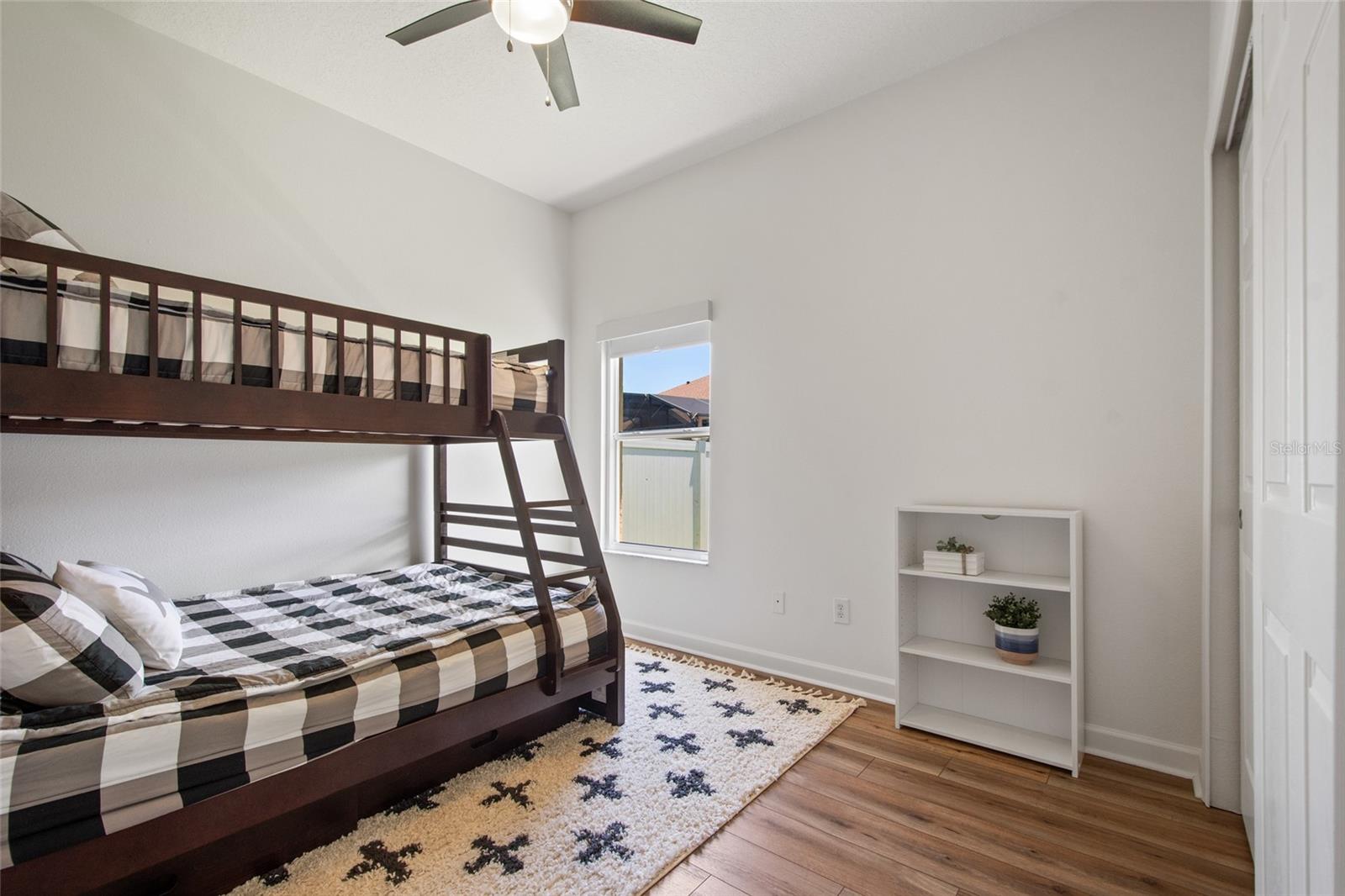 14004 KESTREL DR
