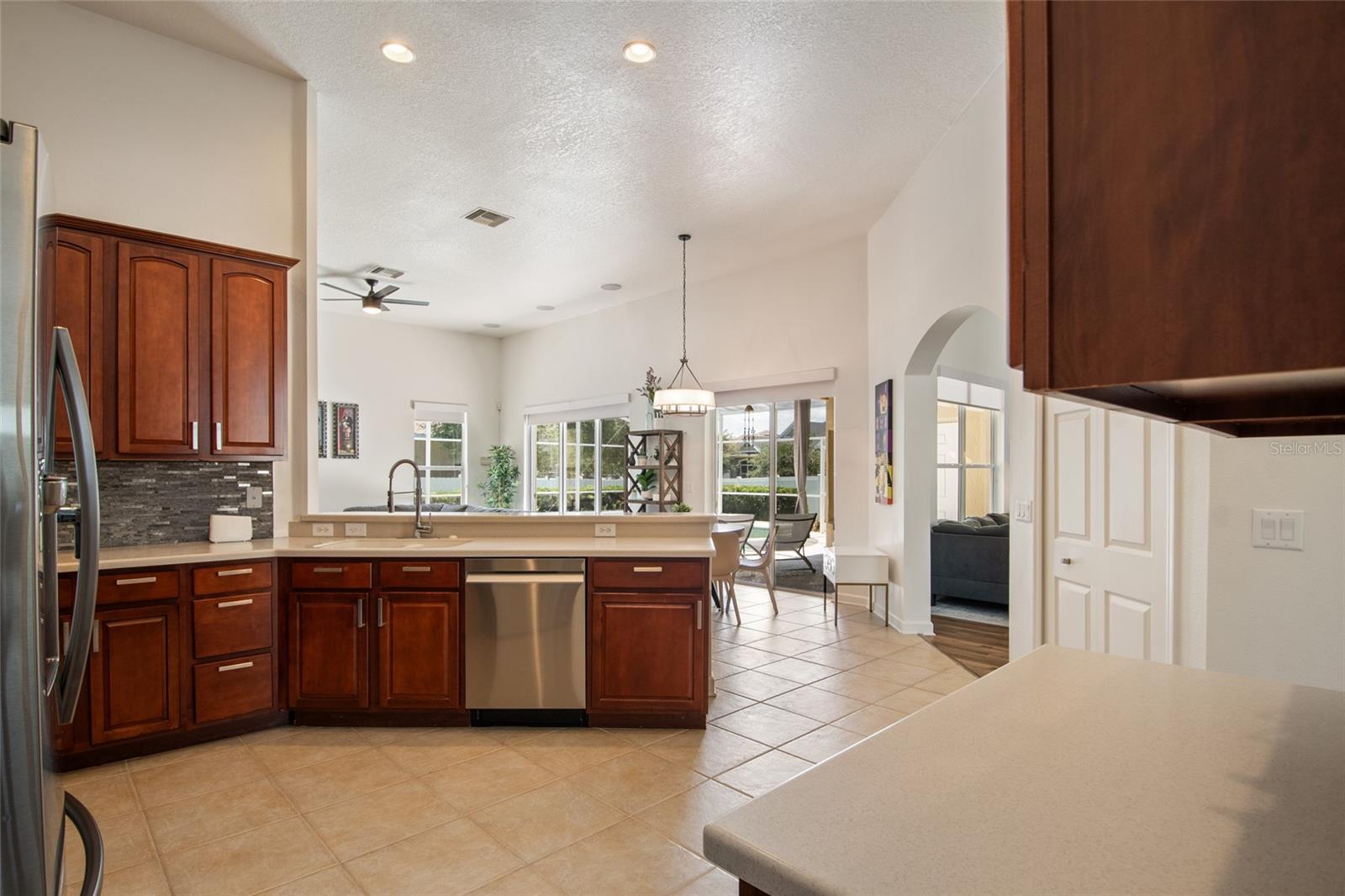 14004 KESTREL DR