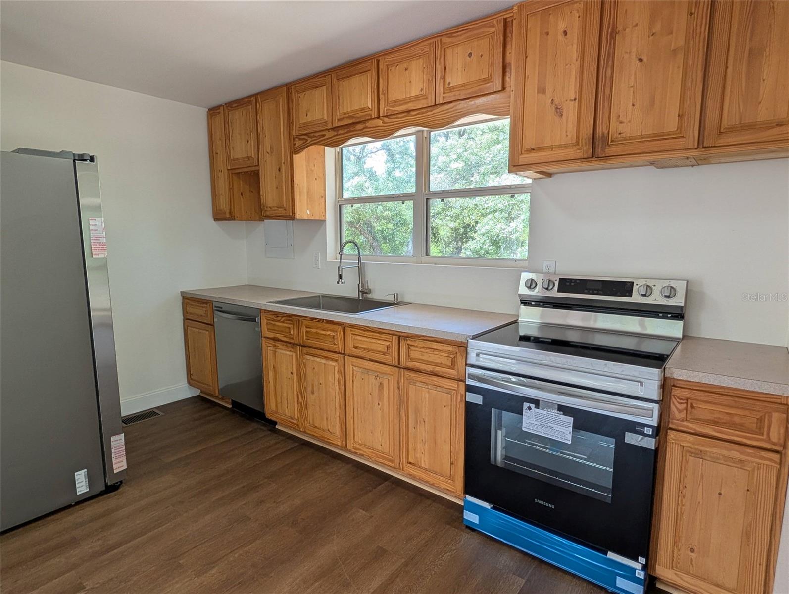 1871 NE 154TH AVE