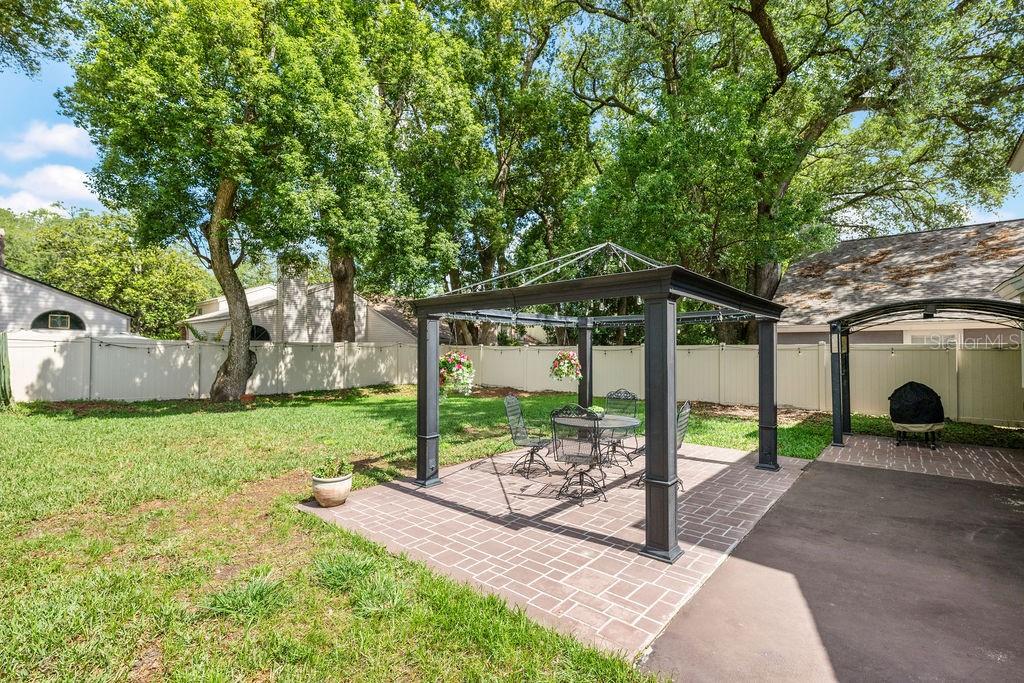 2837 CAYMAN WAY