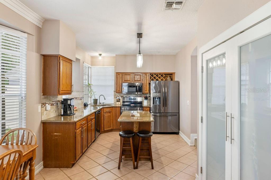 2837 CAYMAN WAY