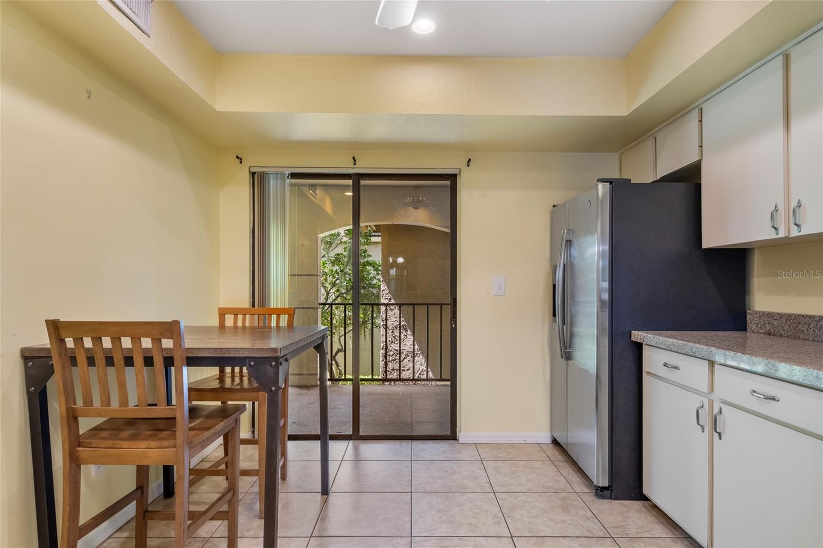 1055 KENSINGTON PARK DR #317