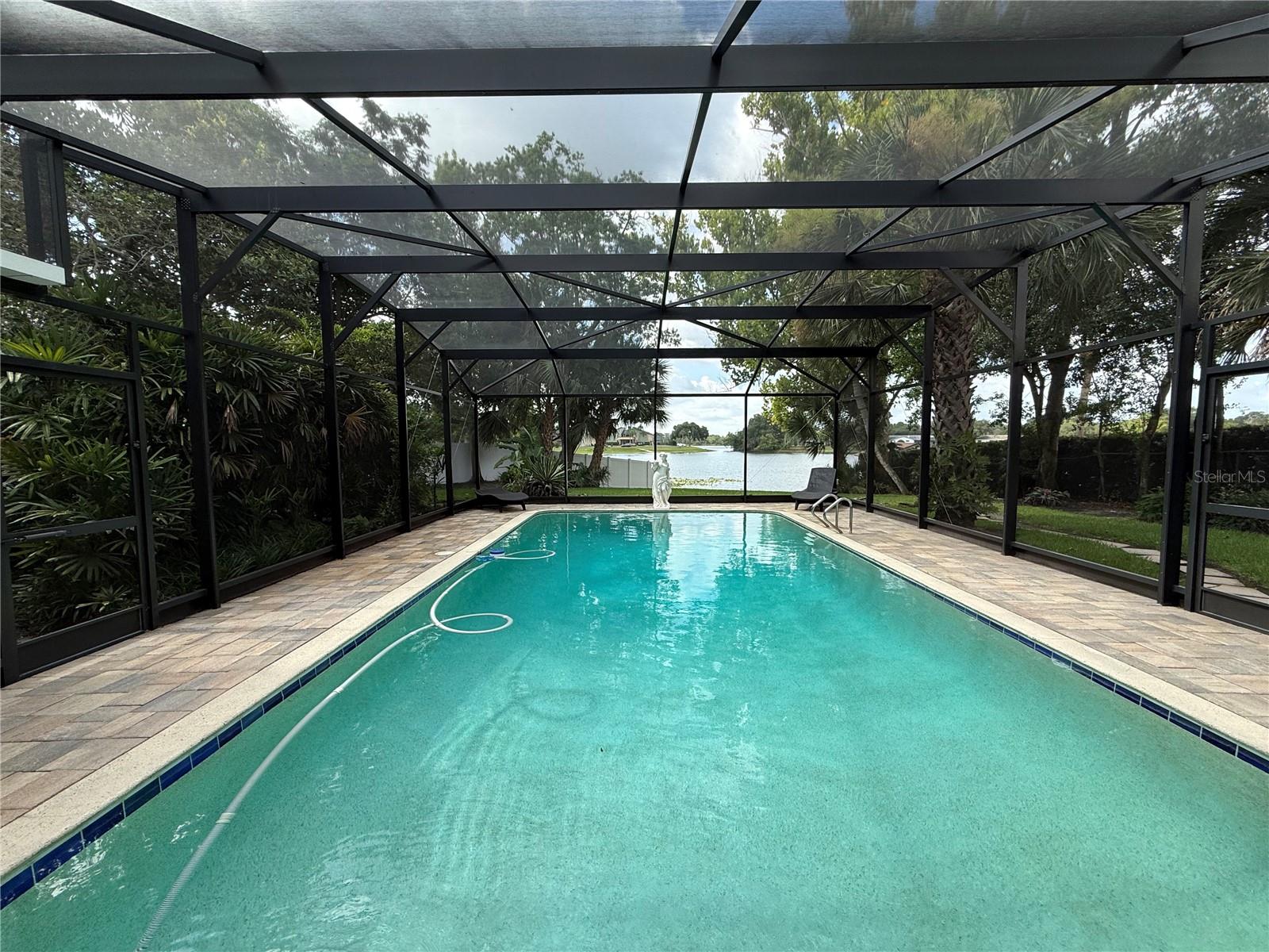 125 SPRING LAKE HILLS DR