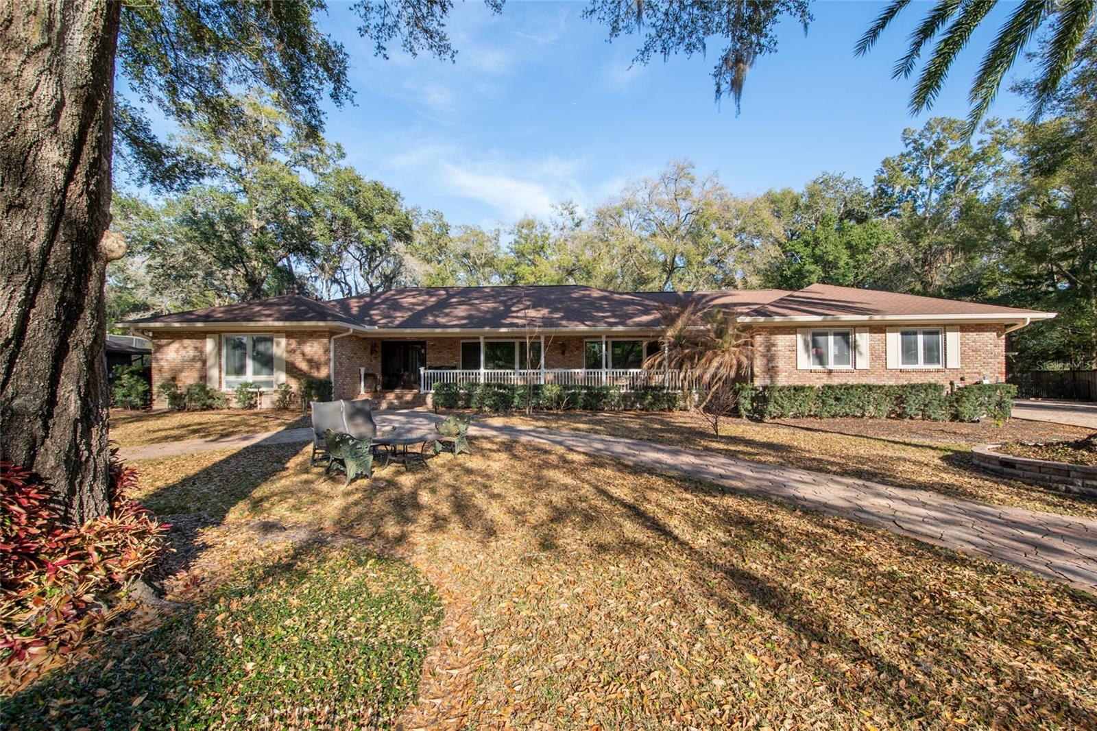 2009 WOODY DR