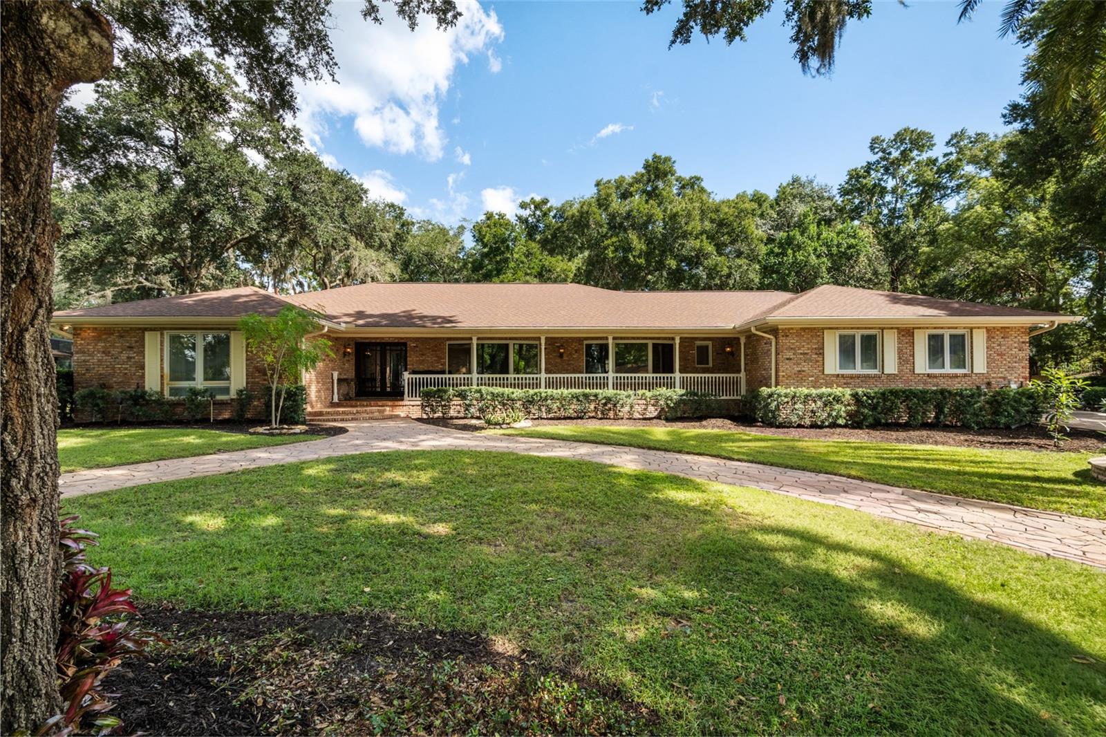 2009 WOODY DR