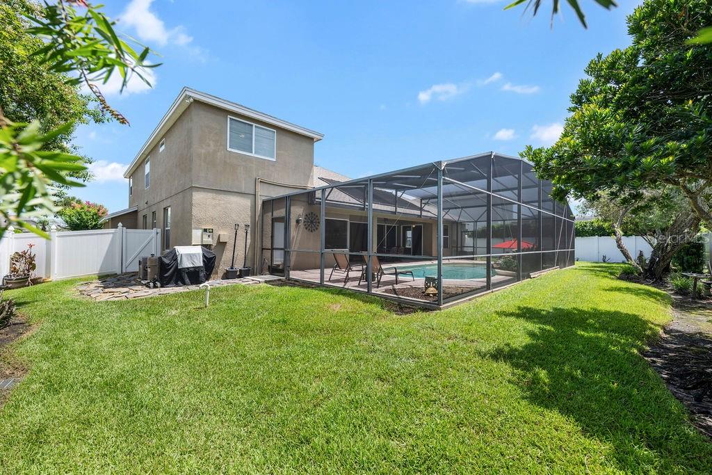 13624 LARSEN LN