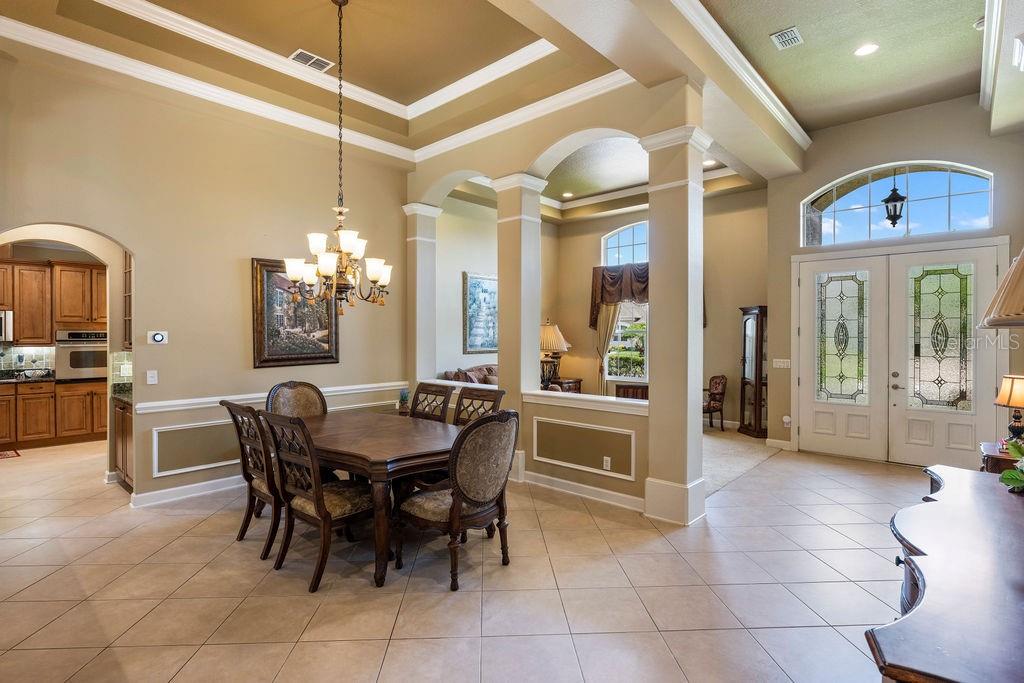 13624 LARSEN LN