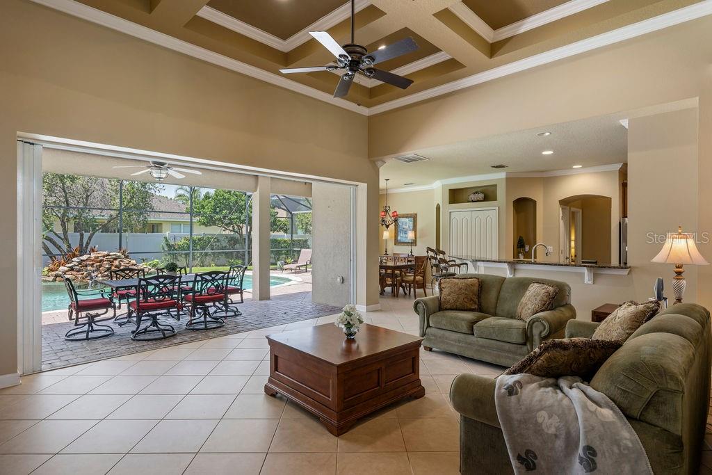 13624 LARSEN LN