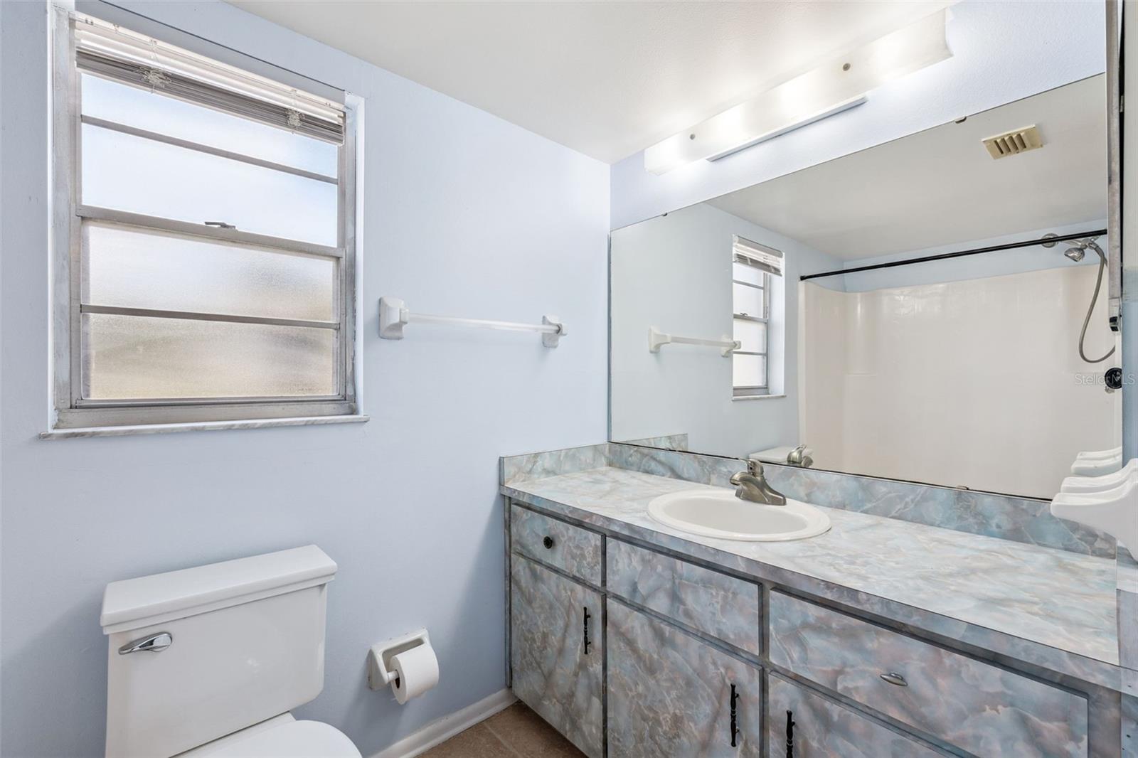 93 WINDTREE LN #102
