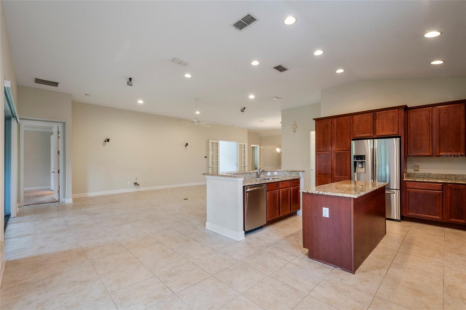 544 DOUGLAS EDWARD DR