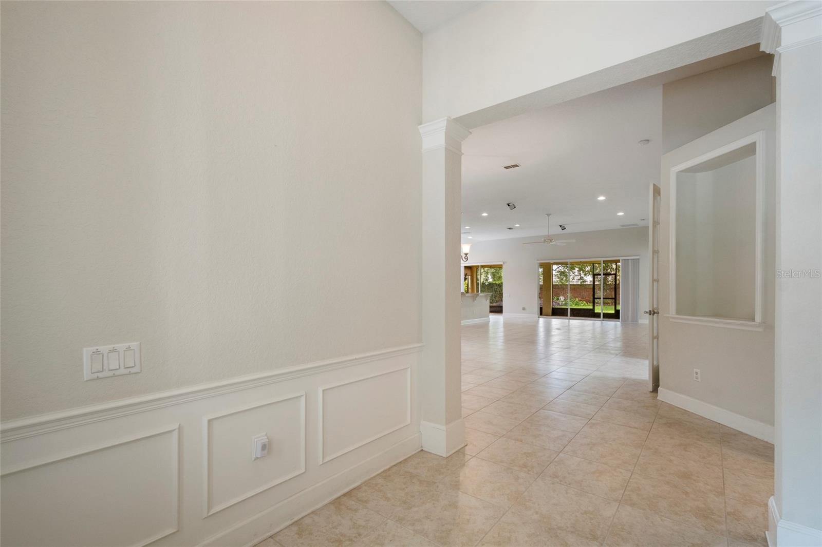 544 DOUGLAS EDWARD DR
