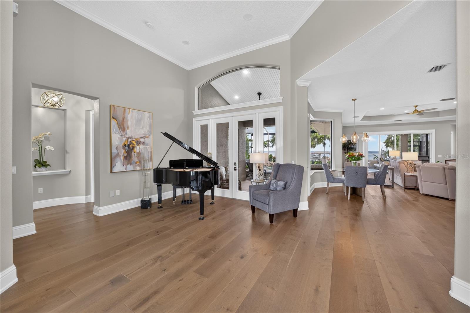 7311 BIRDS NEST CT