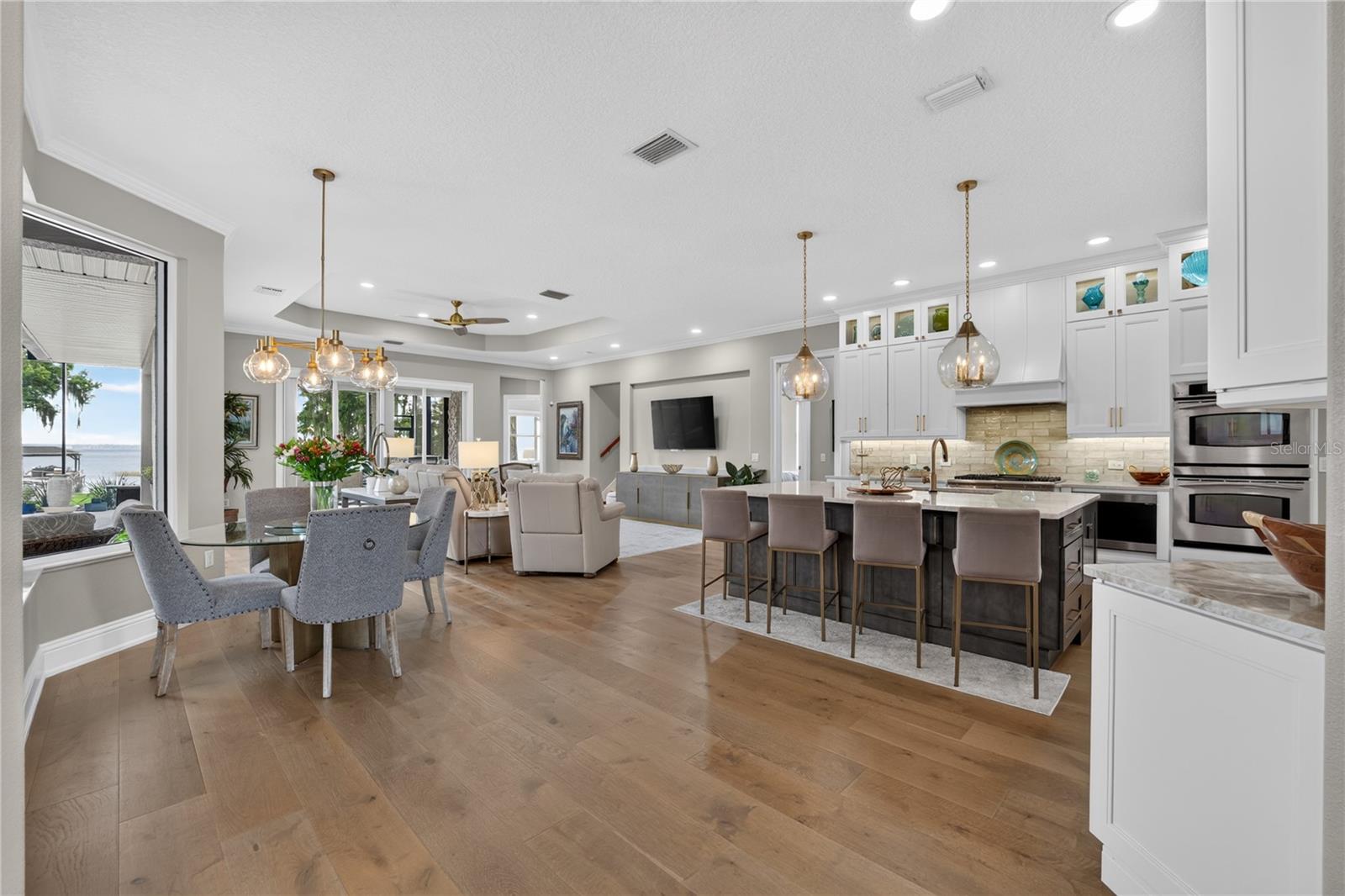 7311 BIRDS NEST CT