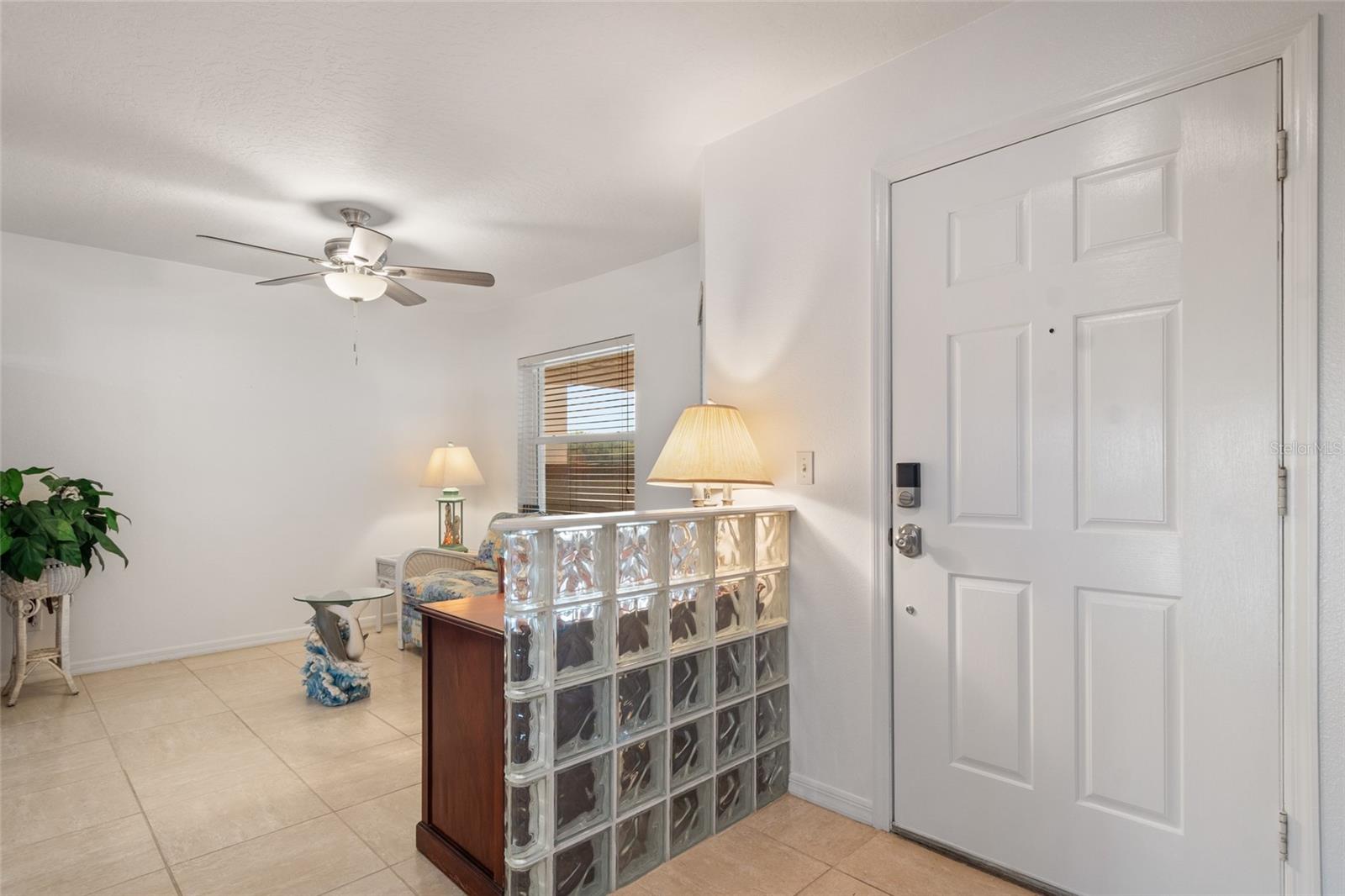 8700 RIDGEWOOD AVE #205B