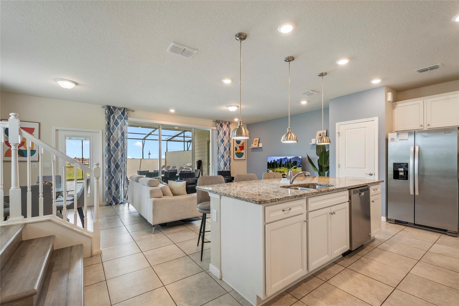 3769 PACIFIC LN
