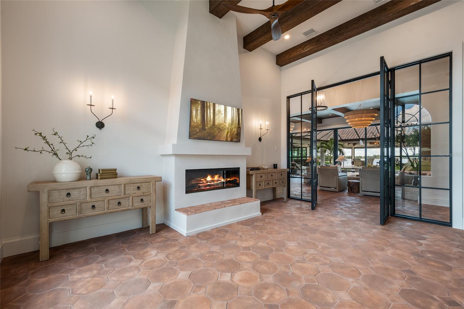 2936 MIDSUMMER DR