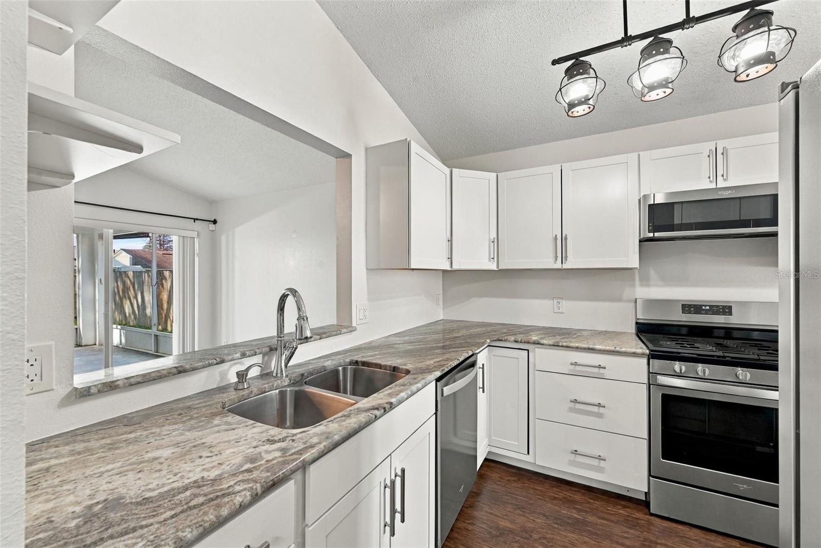 2354 BLUE SAPPHIRE CIR