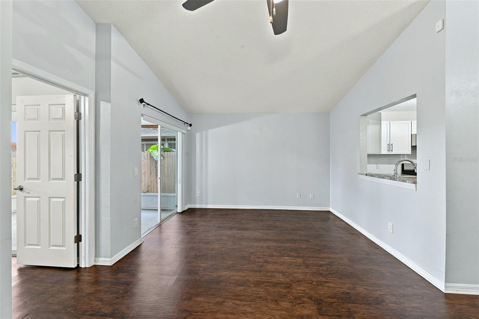 2354 BLUE SAPPHIRE CIR