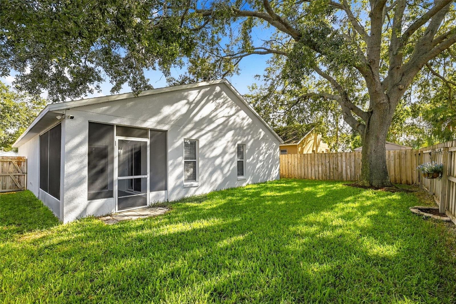 2354 BLUE SAPPHIRE CIR