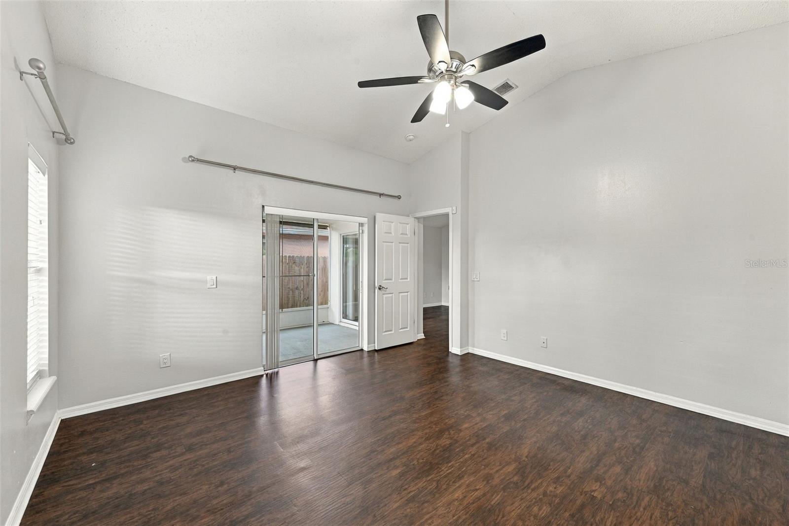 2354 BLUE SAPPHIRE CIR